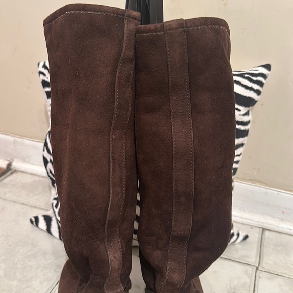 Gucci Merino Lambskin Shearling Wedge Boots w/FUR  size 6 1/2 B - Picture 8 of 17